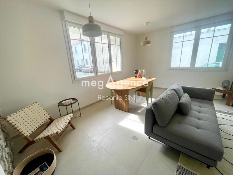 Maison - 111 m² - 4 pièces