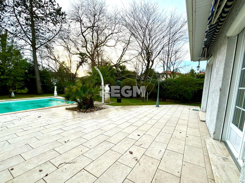 Maison - 113 m² - 5 pièces