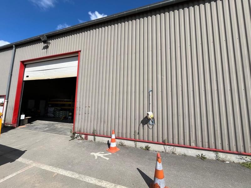 Entrepôt - 530 m²