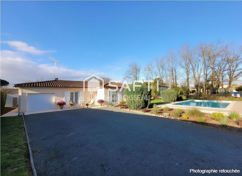 Maison de village - 90 m² - 4 pièces