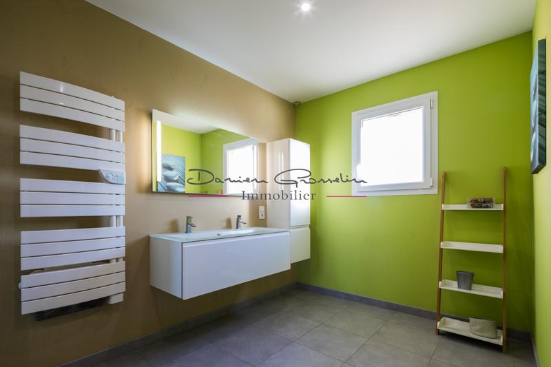 Maison - 141 m² - 7 pièces