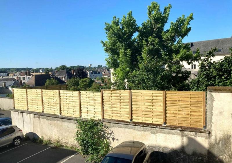 Maison - 210 m² - 7 pièces