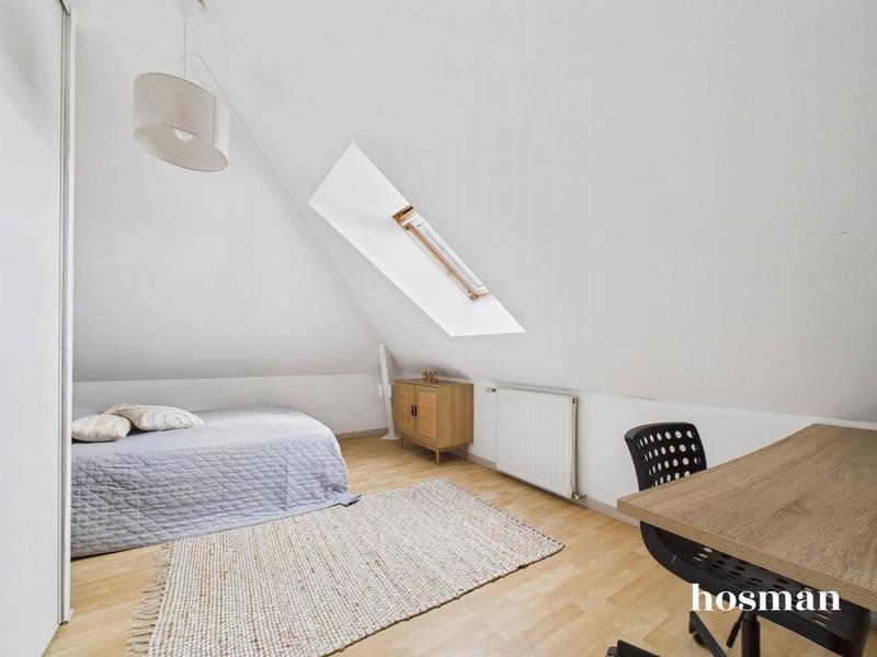 Maison - 172 m² - 8 pièces