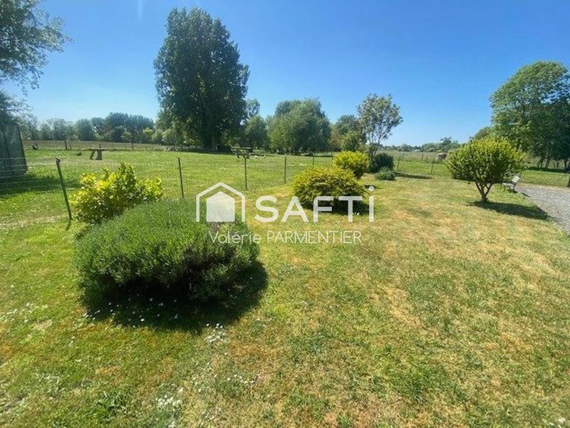 Maison - 241 m² - 9 pièces