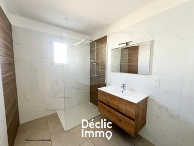 Maison - 80 m² - 3 pièces