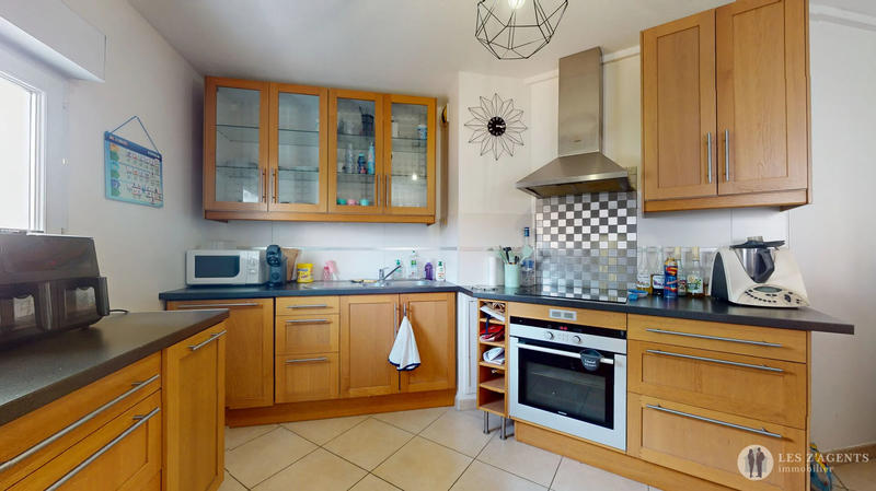 Appartement - 70 m² - 3 pièces