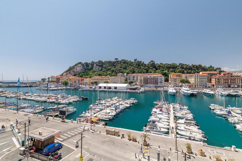 Appartement - 116 m² - 2 pièces