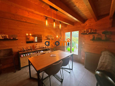 Châlet - 94 m² - 5 pièces