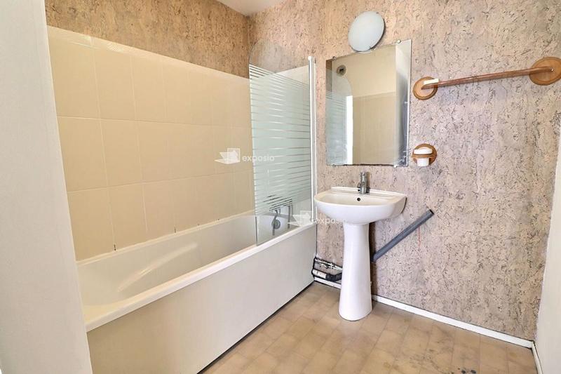 Appartement - 82 m² - 4 pièces