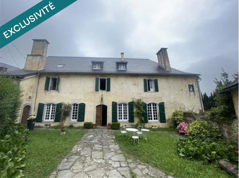 Maison de maîtres - 300 m² - 7 pièces