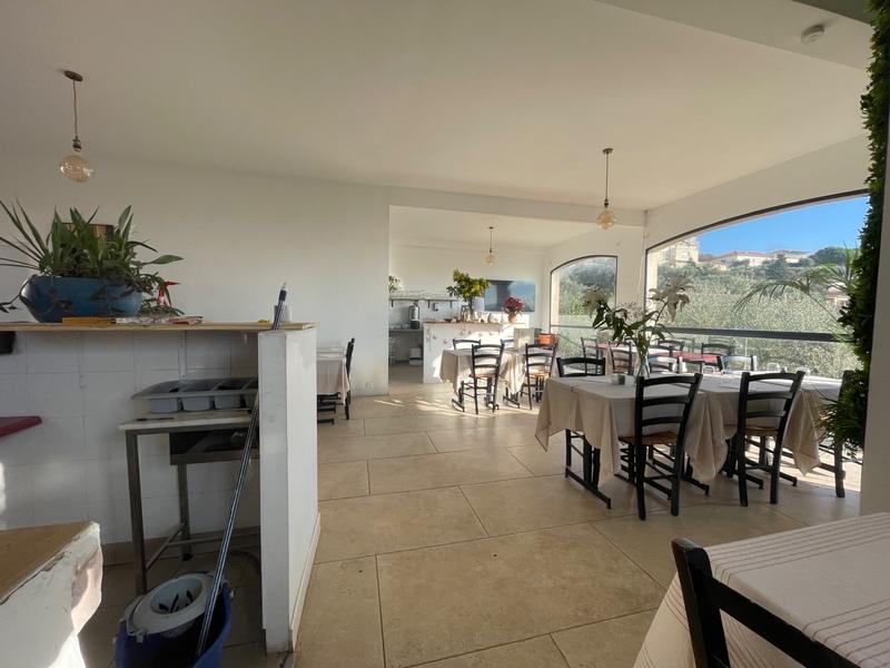 Fonds de commerce - 130 m²