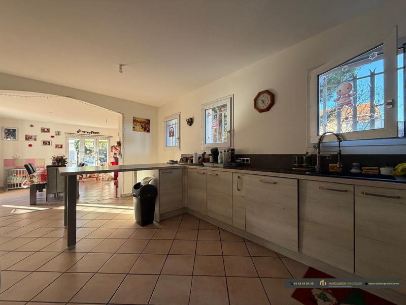 Maison - 160 m² - 5 pièces