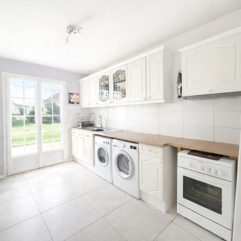 Pavillon - 150 m² - 6 pièces