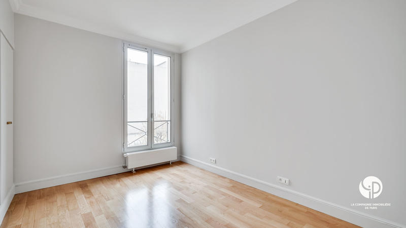 Appartement - 92 m² - 4 pièces