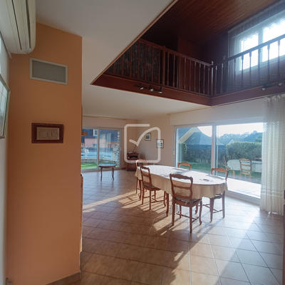 Propriété - 155 m² - 7 pièces