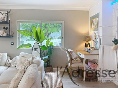 Villa - 202 m² - 5 pièces