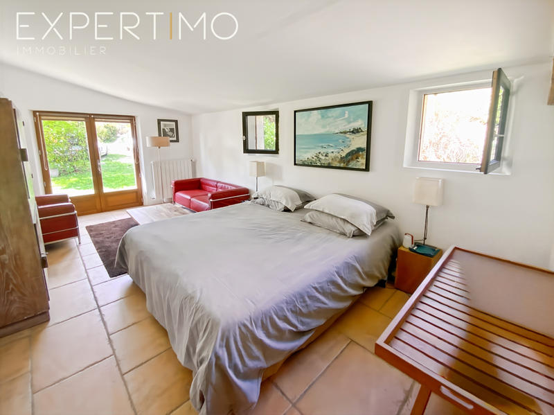 Villa - 138 m² - 6 pièces