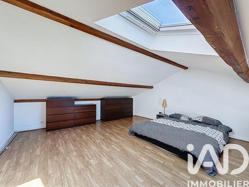 Maison - 185 m² - 8 pièces