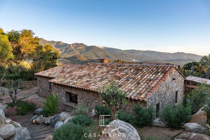 Villa - 105 m² - 4 pièces