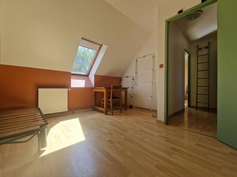 Maison - 102 m² - 5 pièces