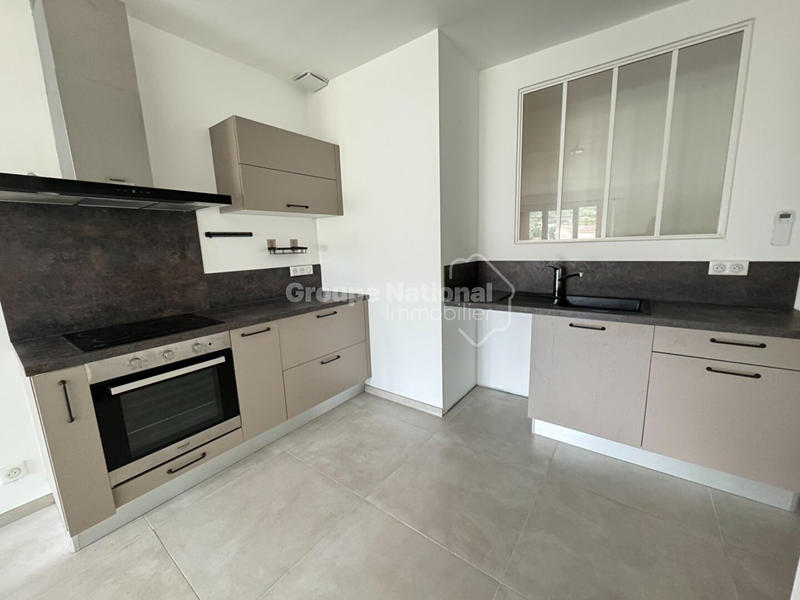 Appartement - 94 m² - 4 pièces