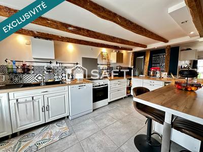 Maison - 90 m² - 5 pièces