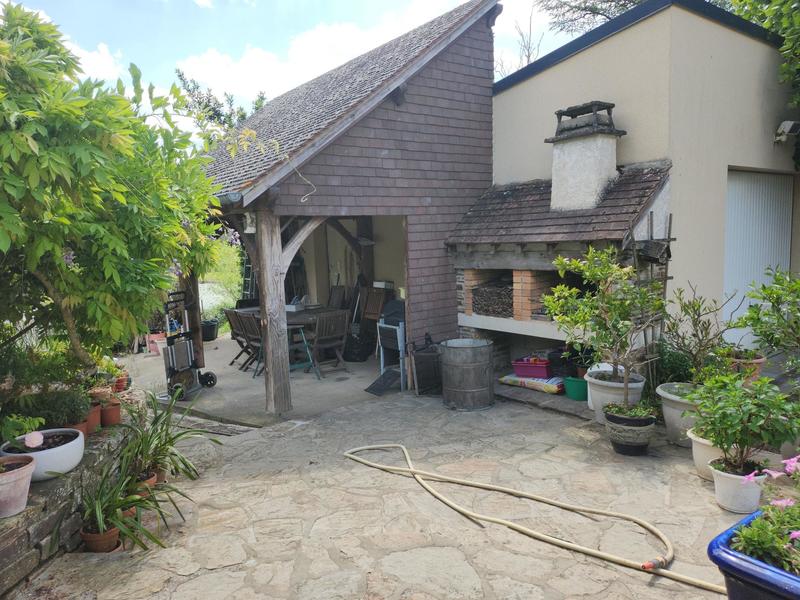 Maison - 300 m² - 5 pièces