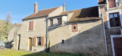 Maison de village - 94 m² - 5 pièces
