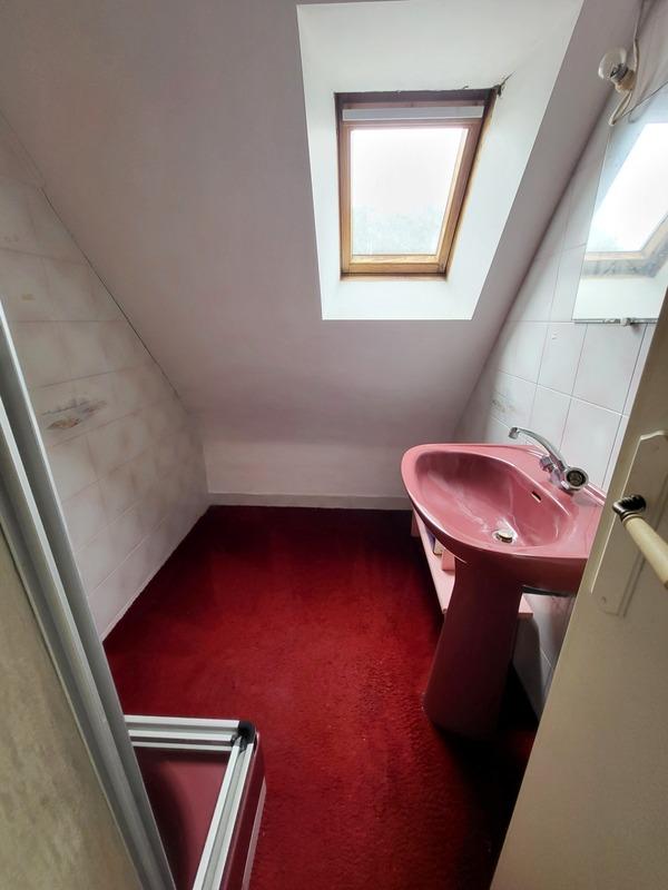 Maison - 164 m² - 9 pièces