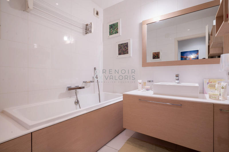 Appartement - 86 m² - 3 pièces