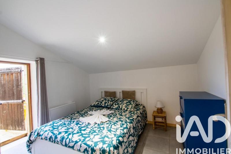 Maison - 265 m² - 13 pièces