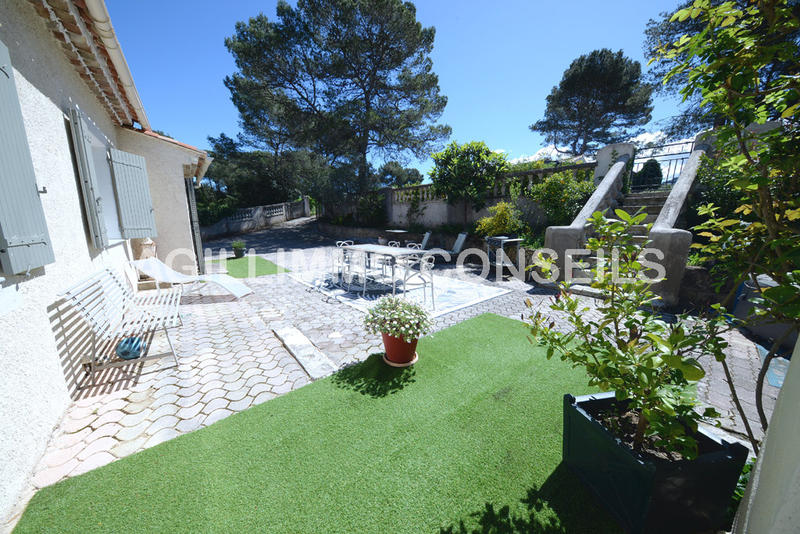 Villa - 120 m² - 5 pièces