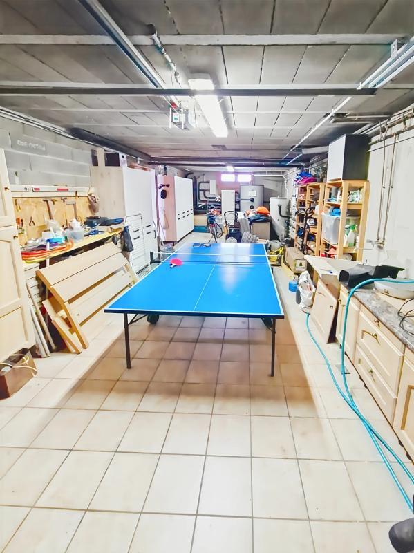 Maison - 287 m² - 8 pièces