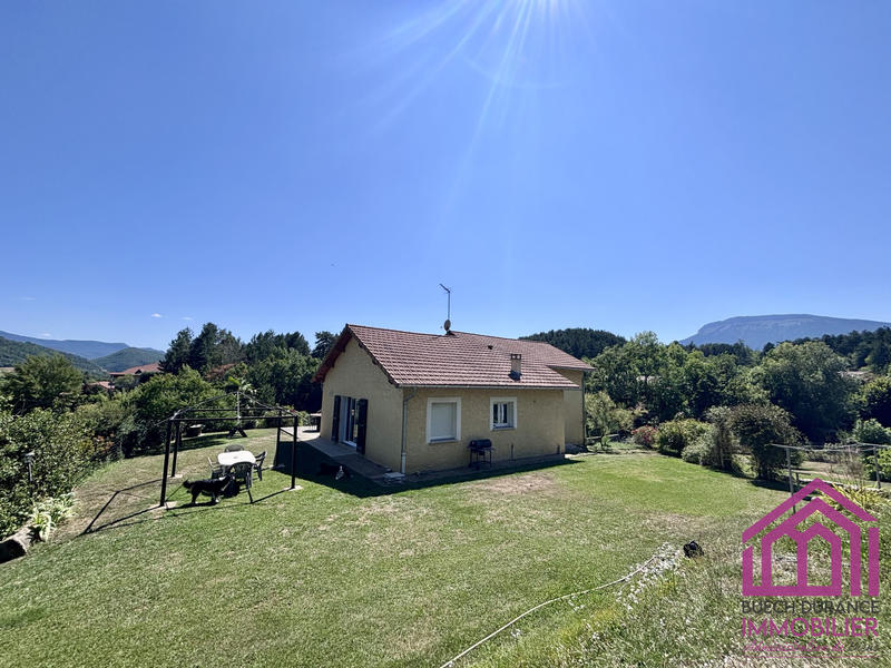 Maison - 106 m² - 5 pièces