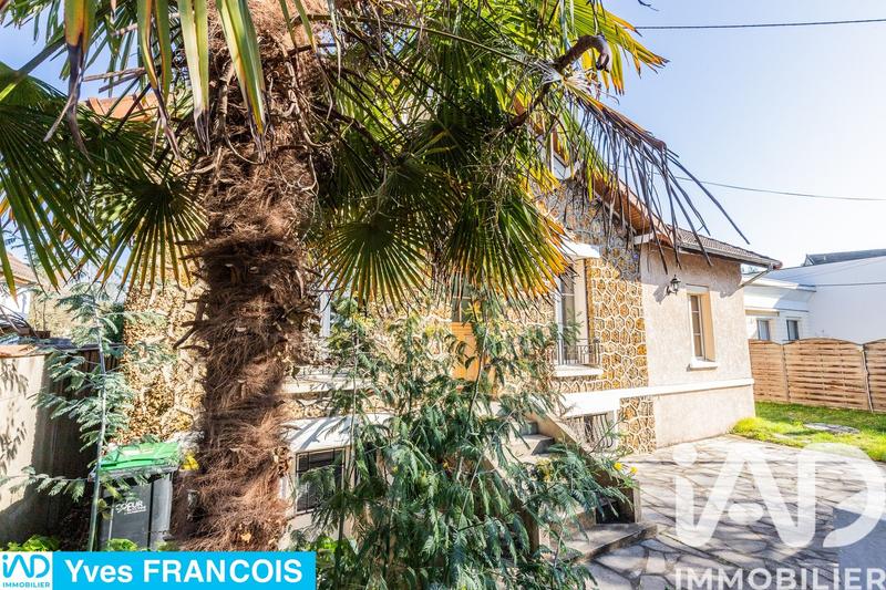 Maison - 98 m² - 5 pièces