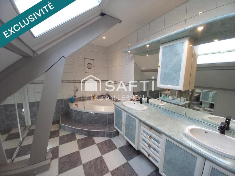 Villa - 173 m² - 7 pièces