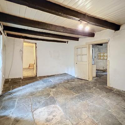 Maison en pierre - 100 m² - 5 pièces