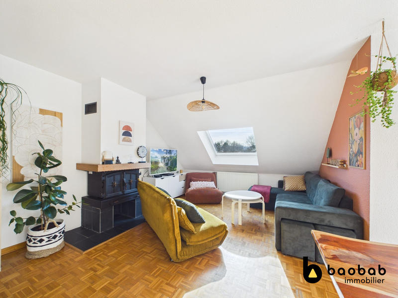 Appartement - 94 m² - 5 pièces