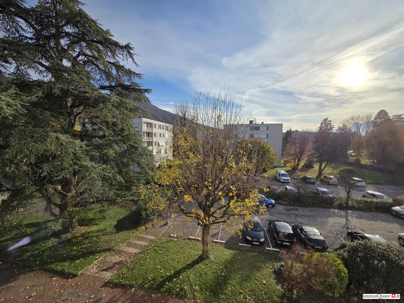 Appartement - 82 m² - 4 pièces