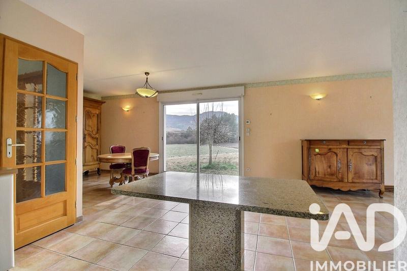 Maison - 171 m² - 5 pièces