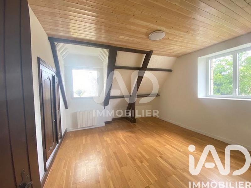 Maison - 224 m² - 7 pièces