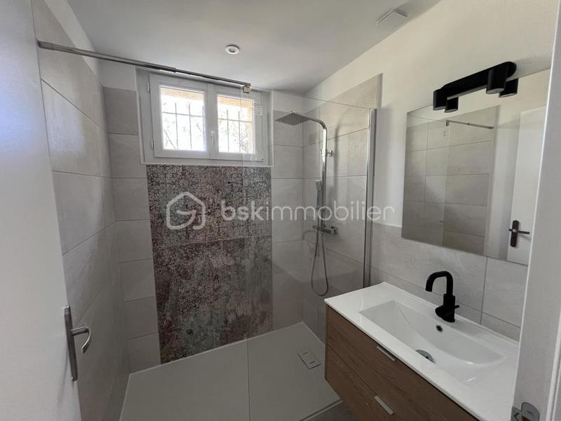 Maison traditionnelle - 146 m² - 6 pièces