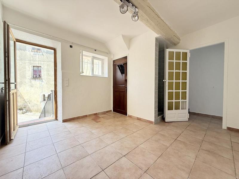 Maison - 75 m² - 5 pièces