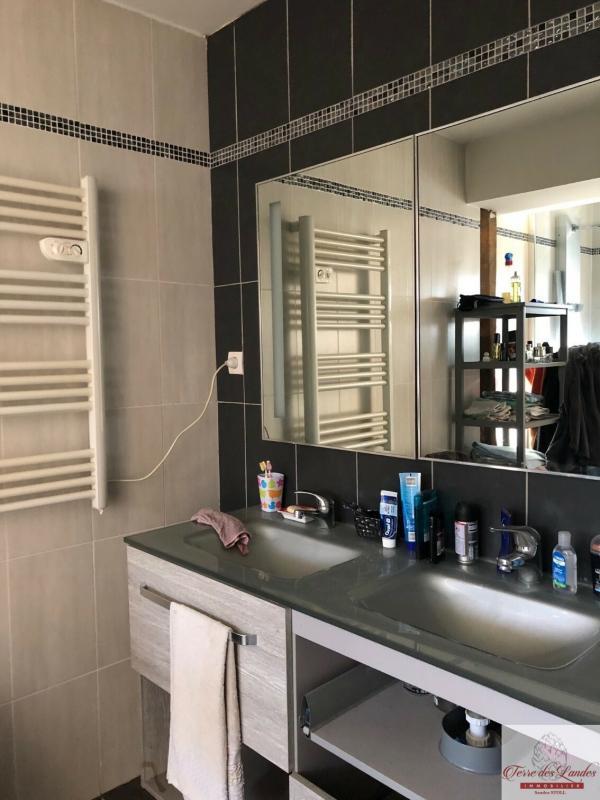 Propriété - 291 m² - 7 pièces