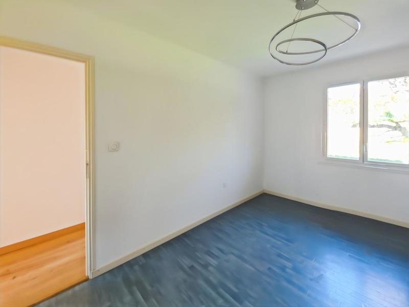 Maison - 137 m² - 5 pièces