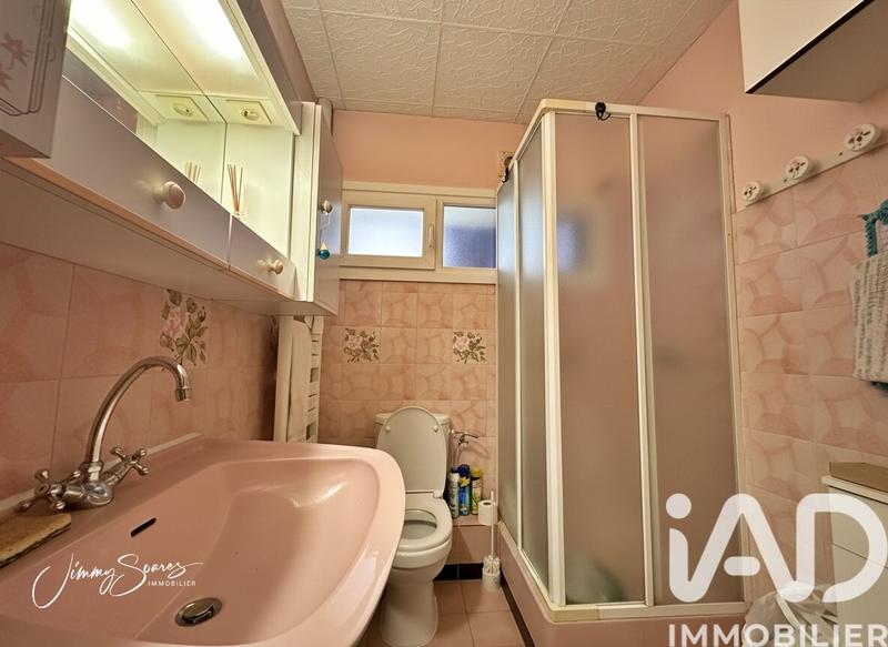 Maison - 92 m² - 5 pièces