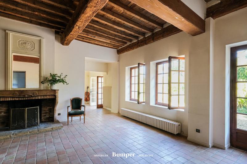 Maison ancienne - 220 m² - 6 pièces