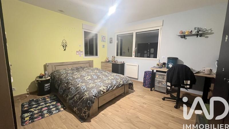 Maison - 230 m² - 5 pièces