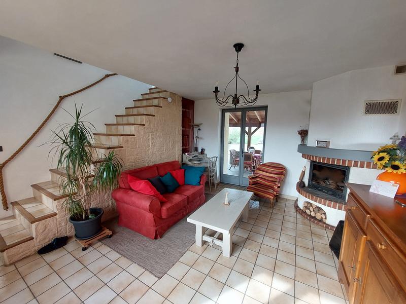 Maison - 99 m² - 4 pièces
