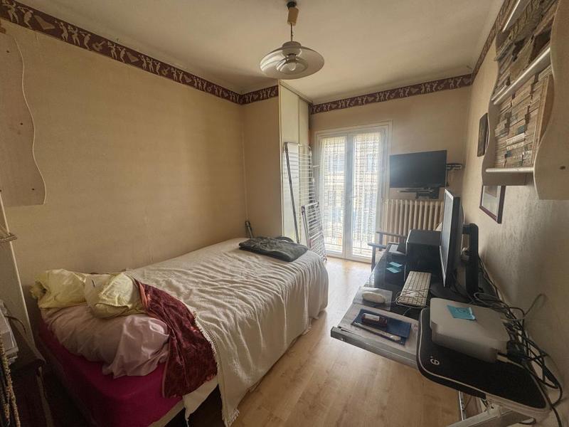 Maison - 93 m² - 5 pièces